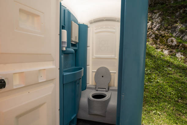 Professional porta potty rental in Arma, KS